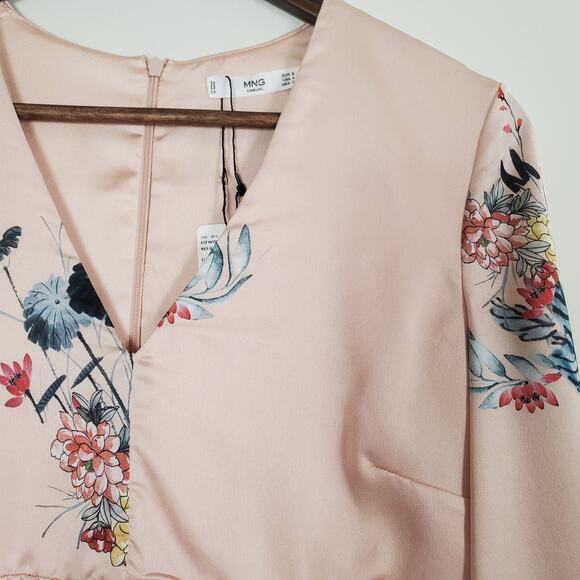 NWOT MNG Mango Floral Bell Sleeve Satin Dress Pink 4 - Picture 8 of 13